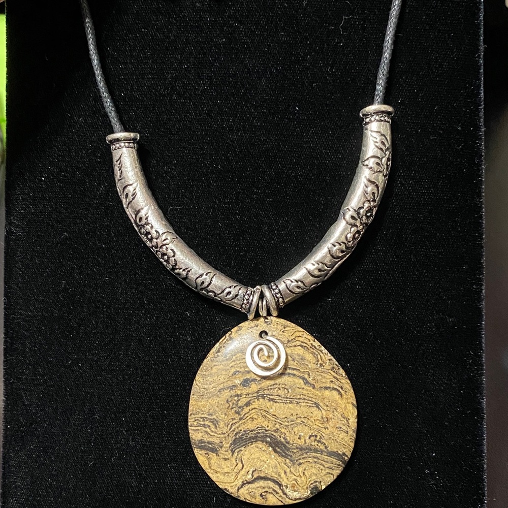 Elegant vintage Brown Jasper Silver black silk cord 17” Pendant Necklace